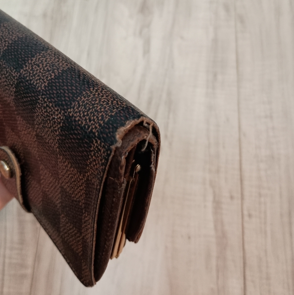 LOUIS VUITTON KISSLOCK DAMIER EBENE CANVAS CANVAS LEATHER BIFOLD WALLET - Picture 5 of 15